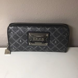 L.A.M.B. wallet